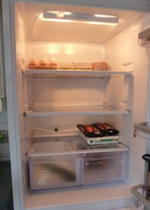 FridgeH4 Hotpoint STR175WP Fridge Freezer